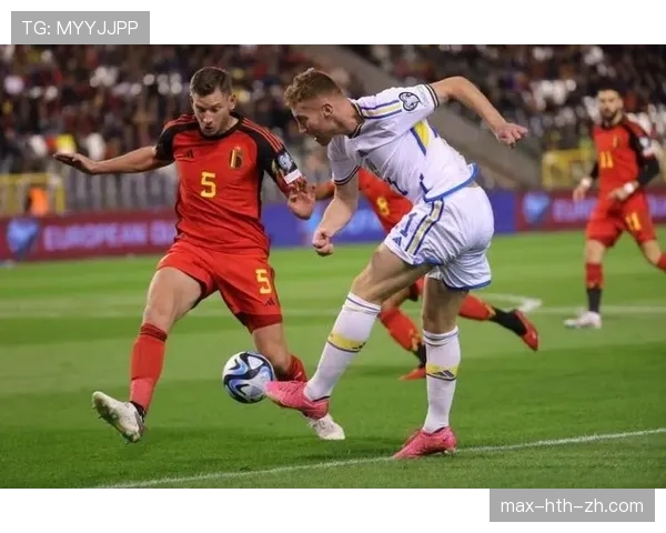 比赛暂停：裁判何时中止比赛及重启与补时规则说明